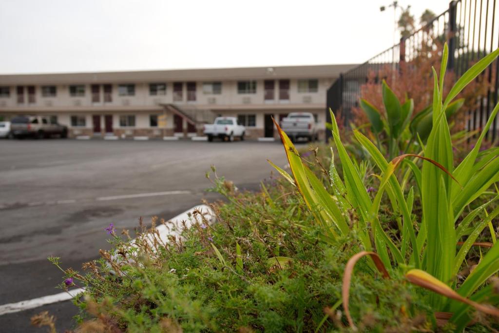 San Jose Airport Inn Extérieur photo